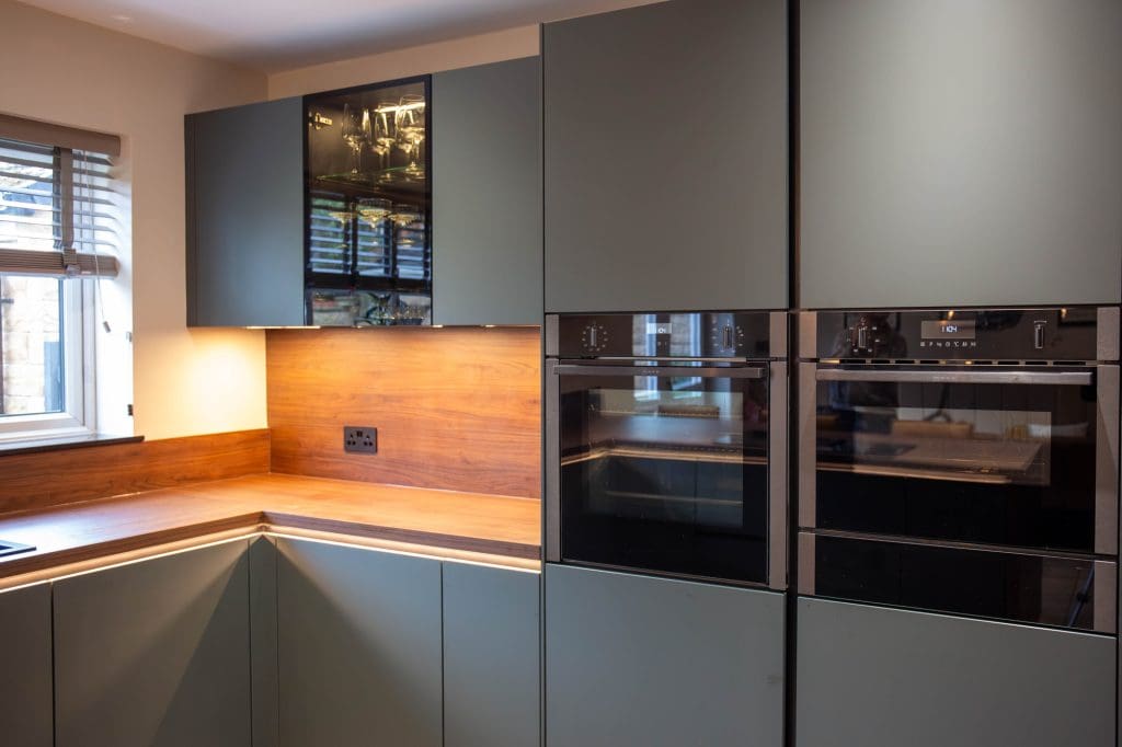 0V7B4179 Enhanced Nr | German Kitchen Outlet, Chester