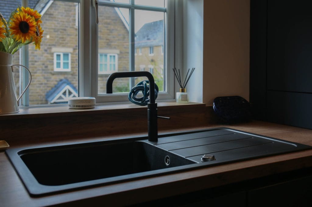 0V7B4441 | German Kitchen Outlet, Chester
