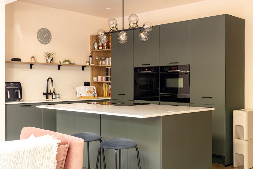 1 6Nh9915 Hdr | German Kitchen Outlet, Chester