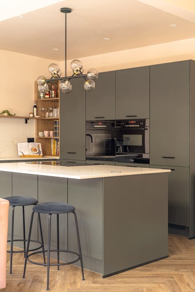 2 6Nh9919 | German Kitchen Outlet, Chester