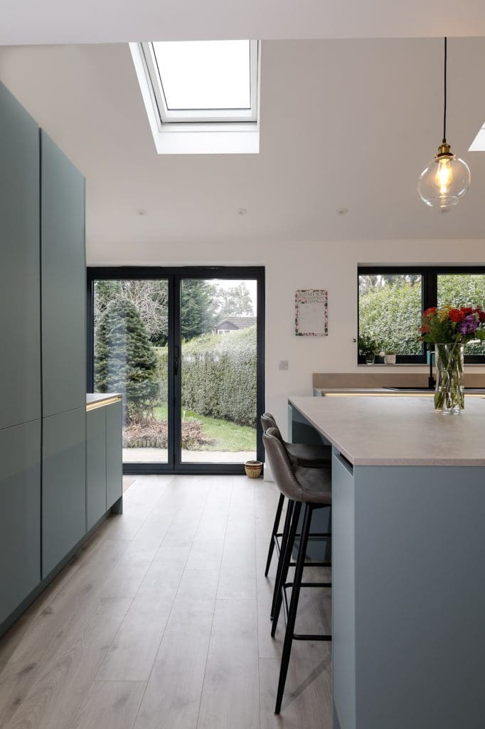 4 6Nh6229 Edit | German Kitchen Outlet, Chester