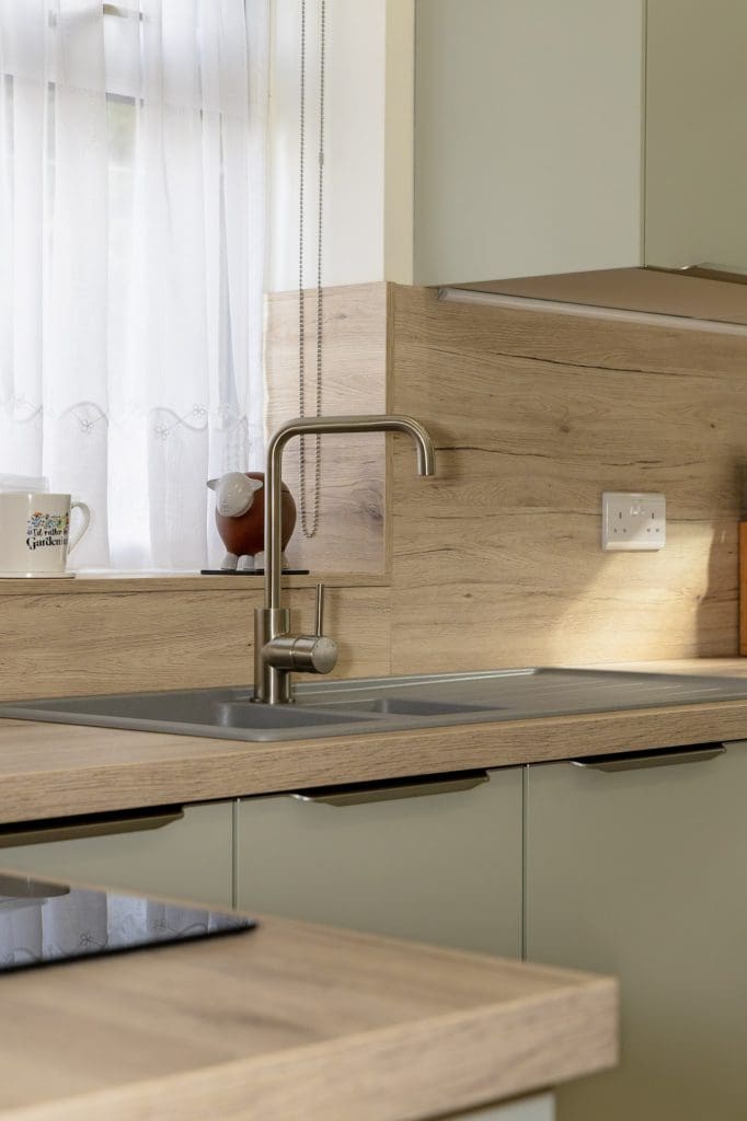 4 6Nh9801 | German Kitchen Outlet, Chester