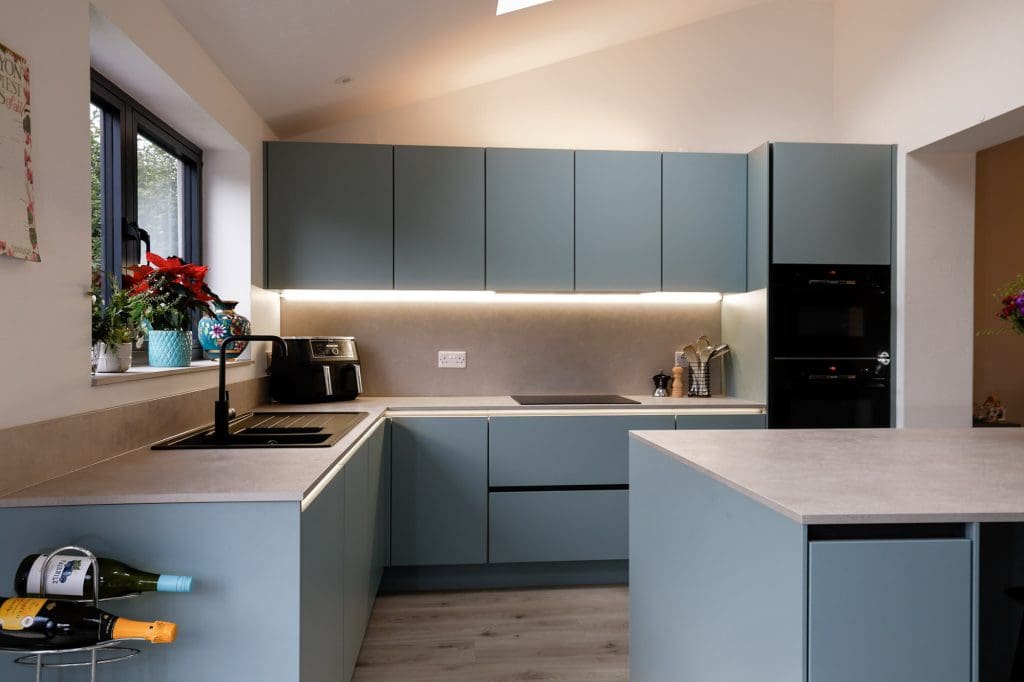 8 6Nh6176 Edit | German Kitchen Outlet, Chester