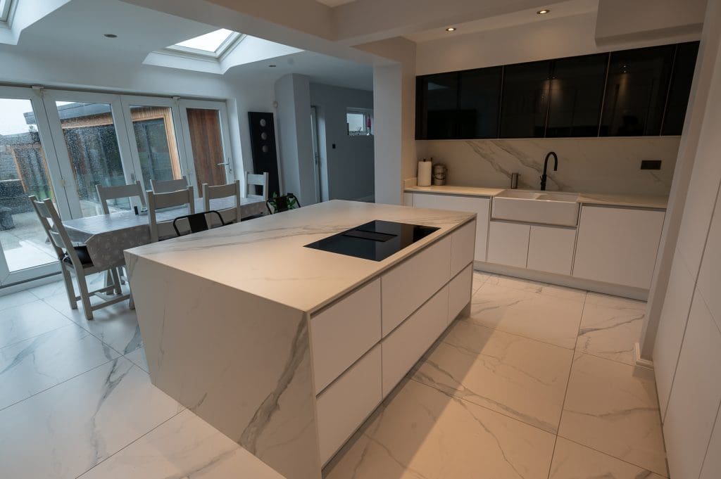 Z61 0971 | German Kitchen Outlet, Chester