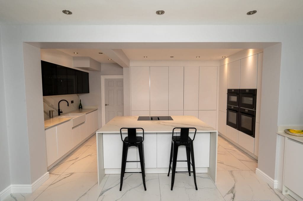 Z61 0973 | German Kitchen Outlet, Chester