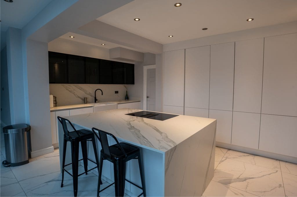 Z61 0974 Hdr | German Kitchen Outlet, Chester