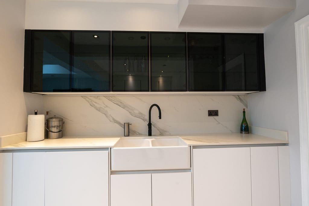 Z61 1004 | German Kitchen Outlet, Chester
