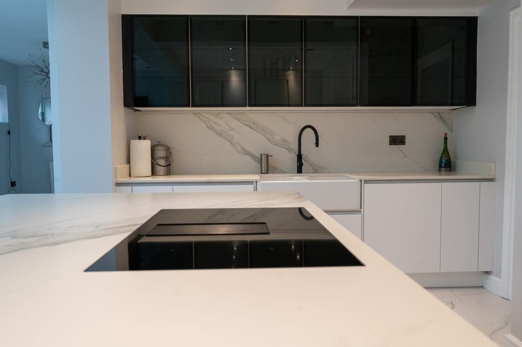 Z61 1016 | German Kitchen Outlet, Chester
