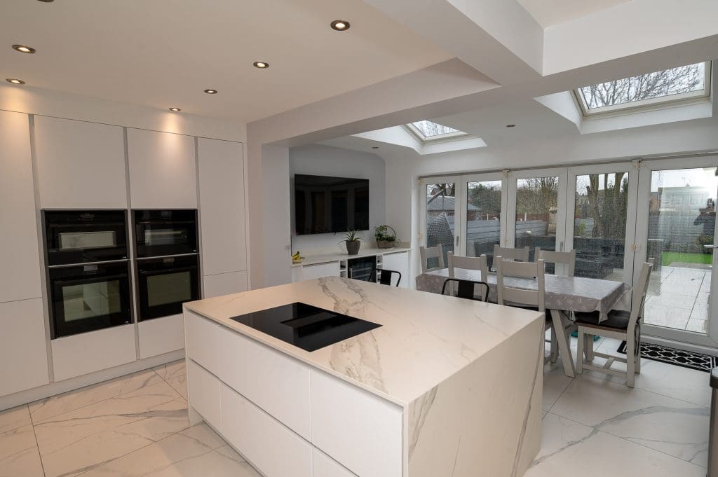 Z61 1022 | German Kitchen Outlet, Chester