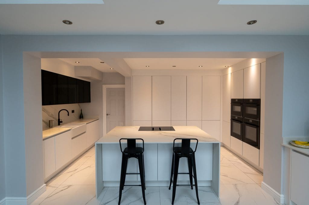 Z61 1028 | German Kitchen Outlet, Chester