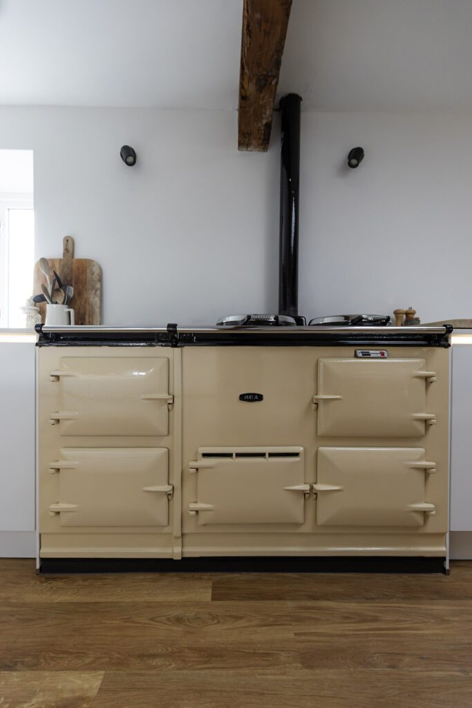 24 6Nh0084 | German Kitchen Outlet, Chester