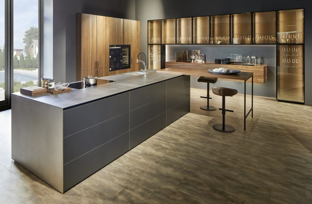 Warendorf Modern Kitchen With Island | Totally Kitchens, Southampton