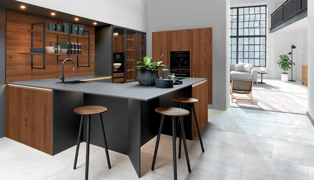 Schroder Edge Real Oak V Tiramisu Fenix Black Milieu 0666 19 | My Dream Kitchen, London