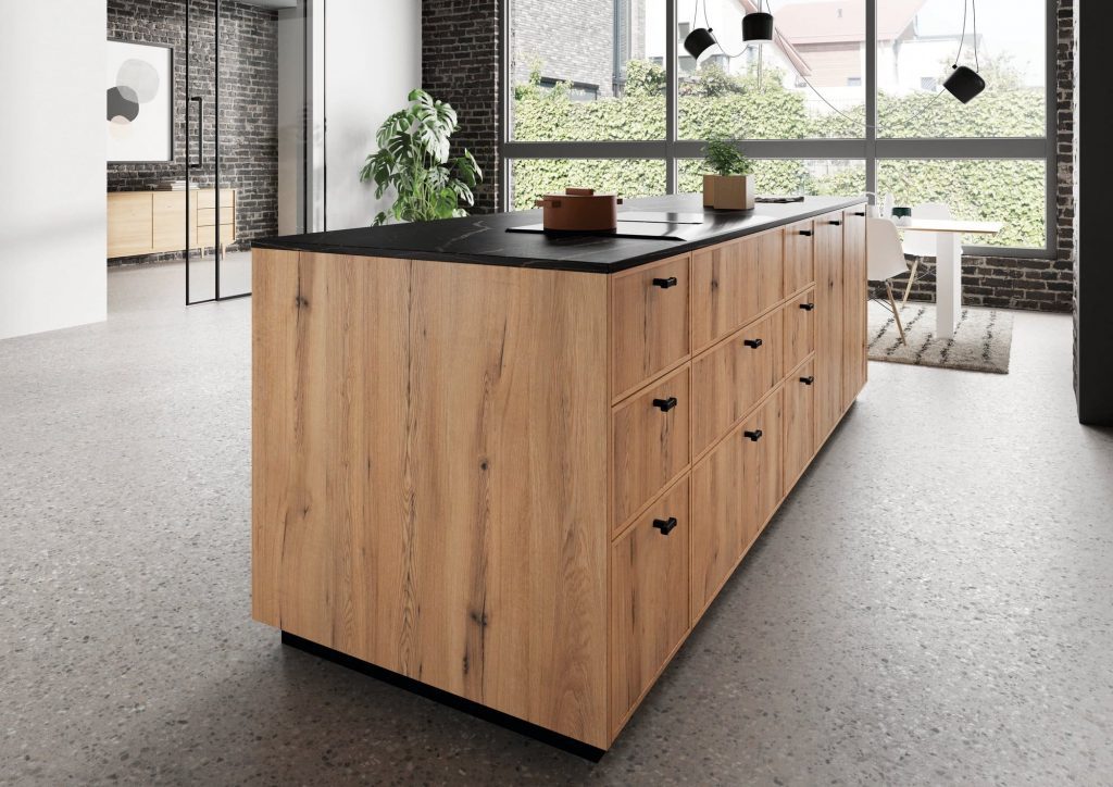 Rotpunkt Wood Kitchen Island | Zen Küchen, Richmond