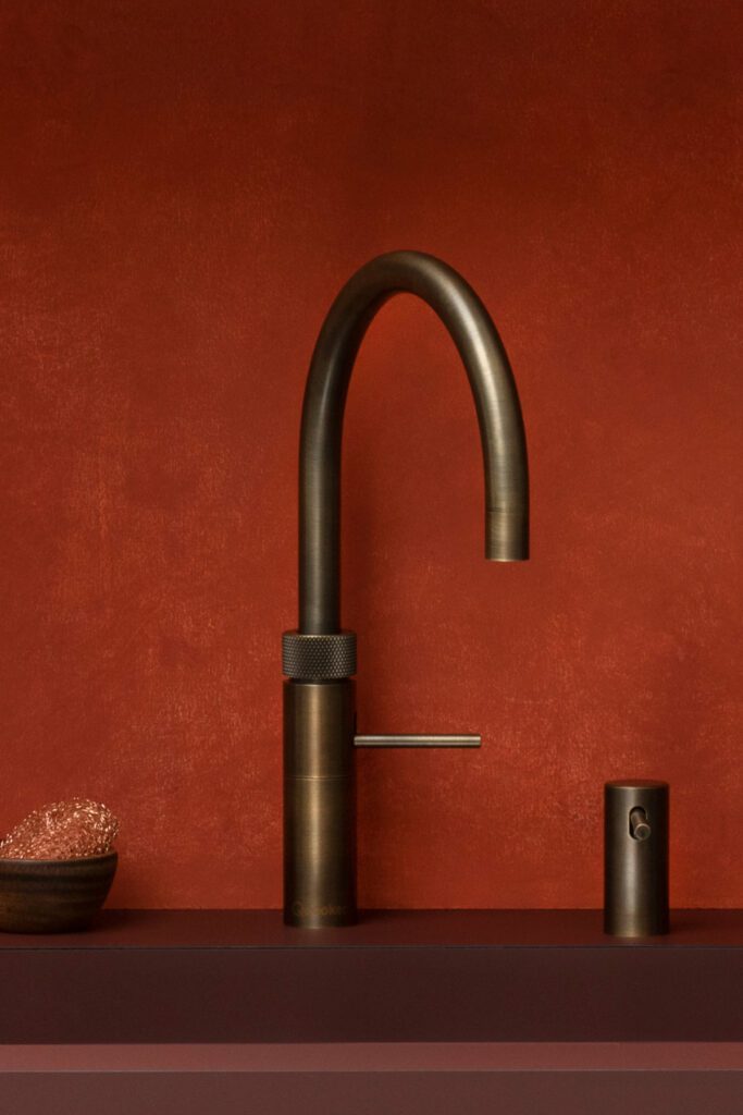 Fusion Round Patinated Brass | Plum-Mex, Farnham