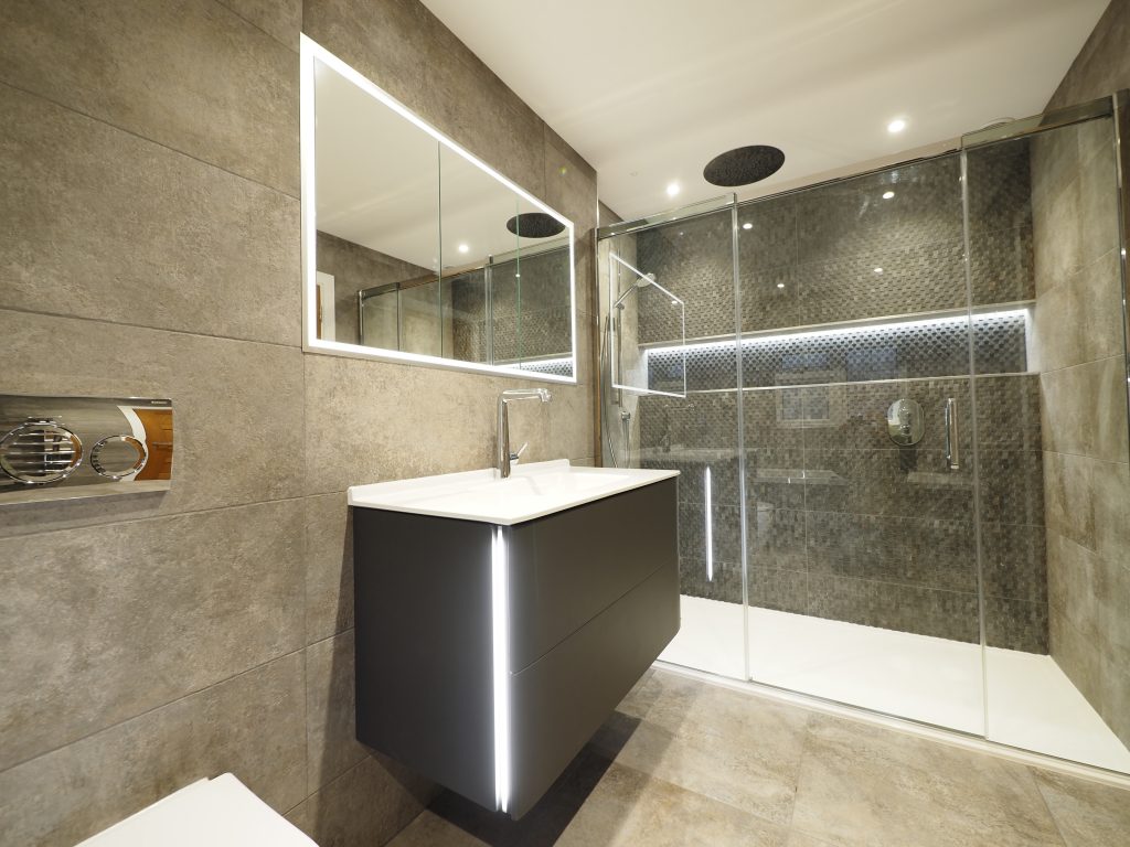 1011153 Plum Mex Limited | Plum-Mex, Farnham